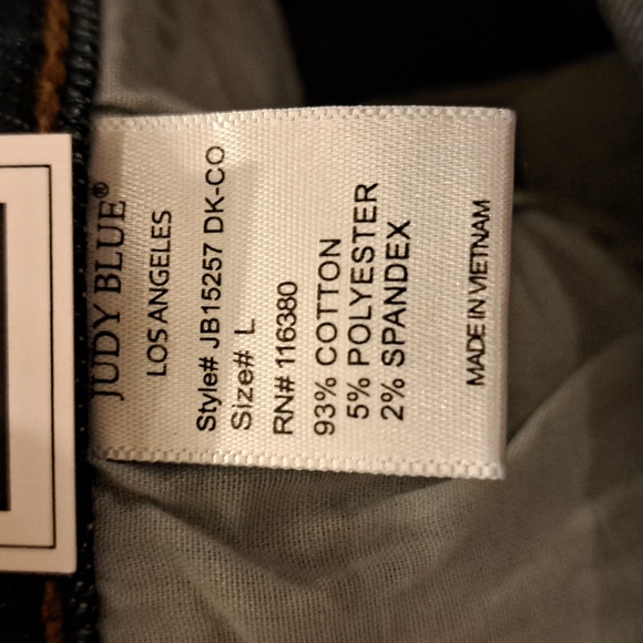 Judy Blue Mid Thigh length shorts - Picture 11 of 13